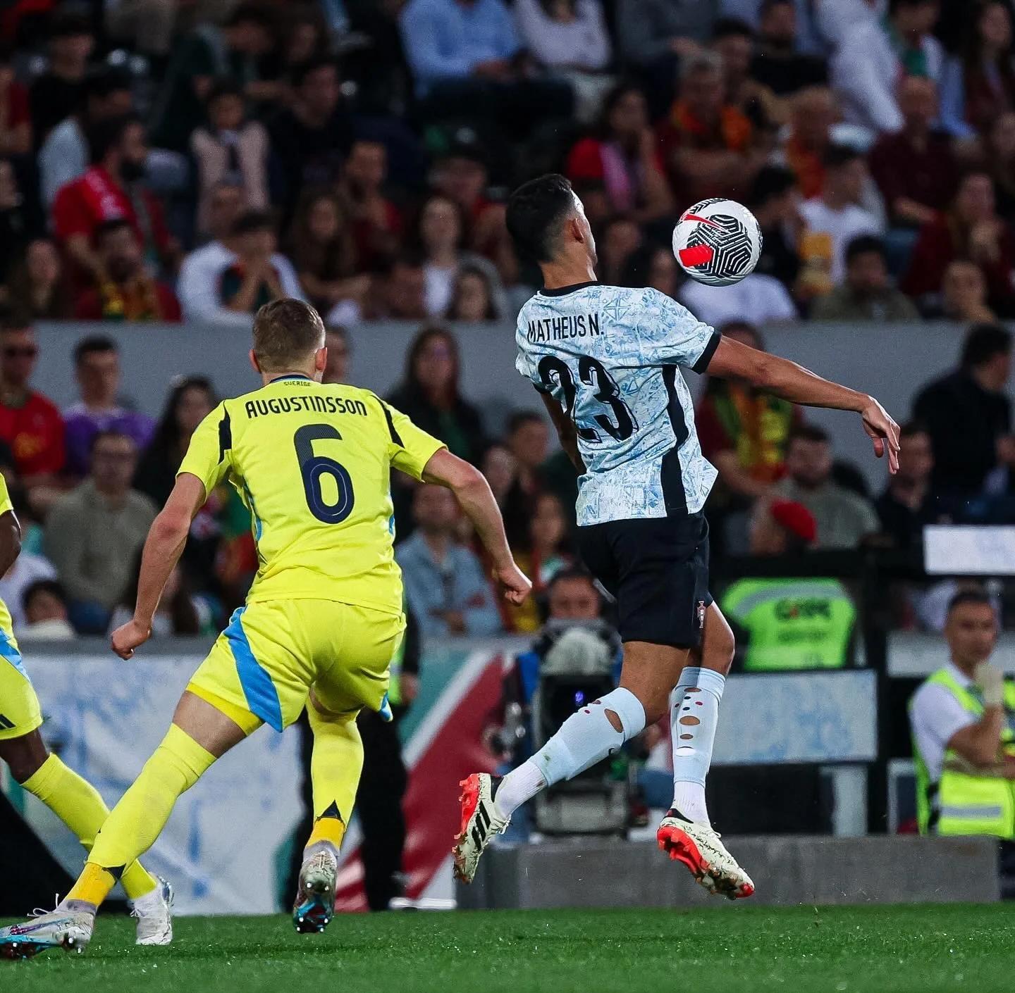 瑞典篮球甲级联赛上演精彩对决,球迷热情高涨的简单介绍 瑞典篮球甲级联赛上演精彩对决,球迷热情高涨的简单介绍