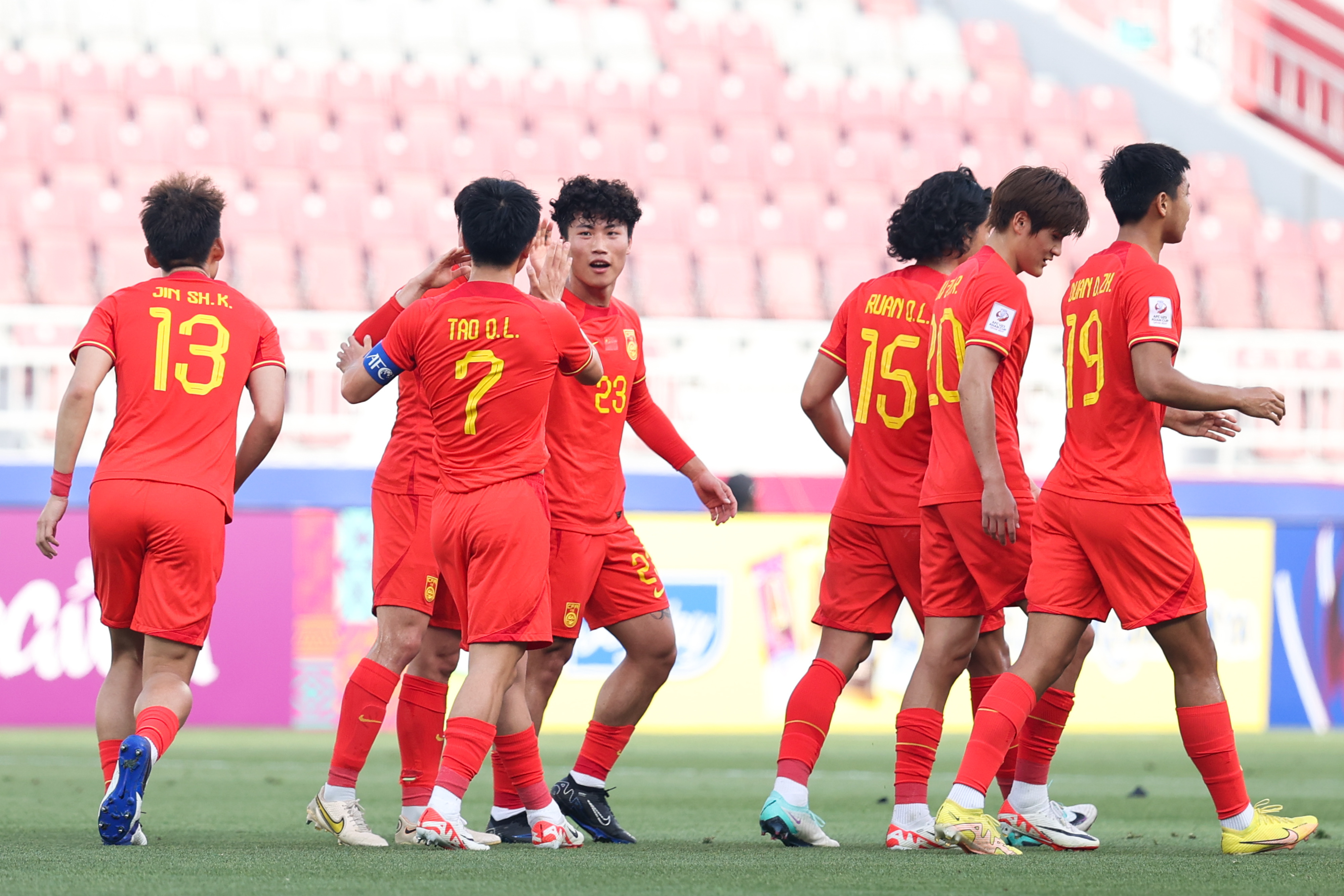 里昂客场告捷，小组战绩逐渐走高的简单介绍