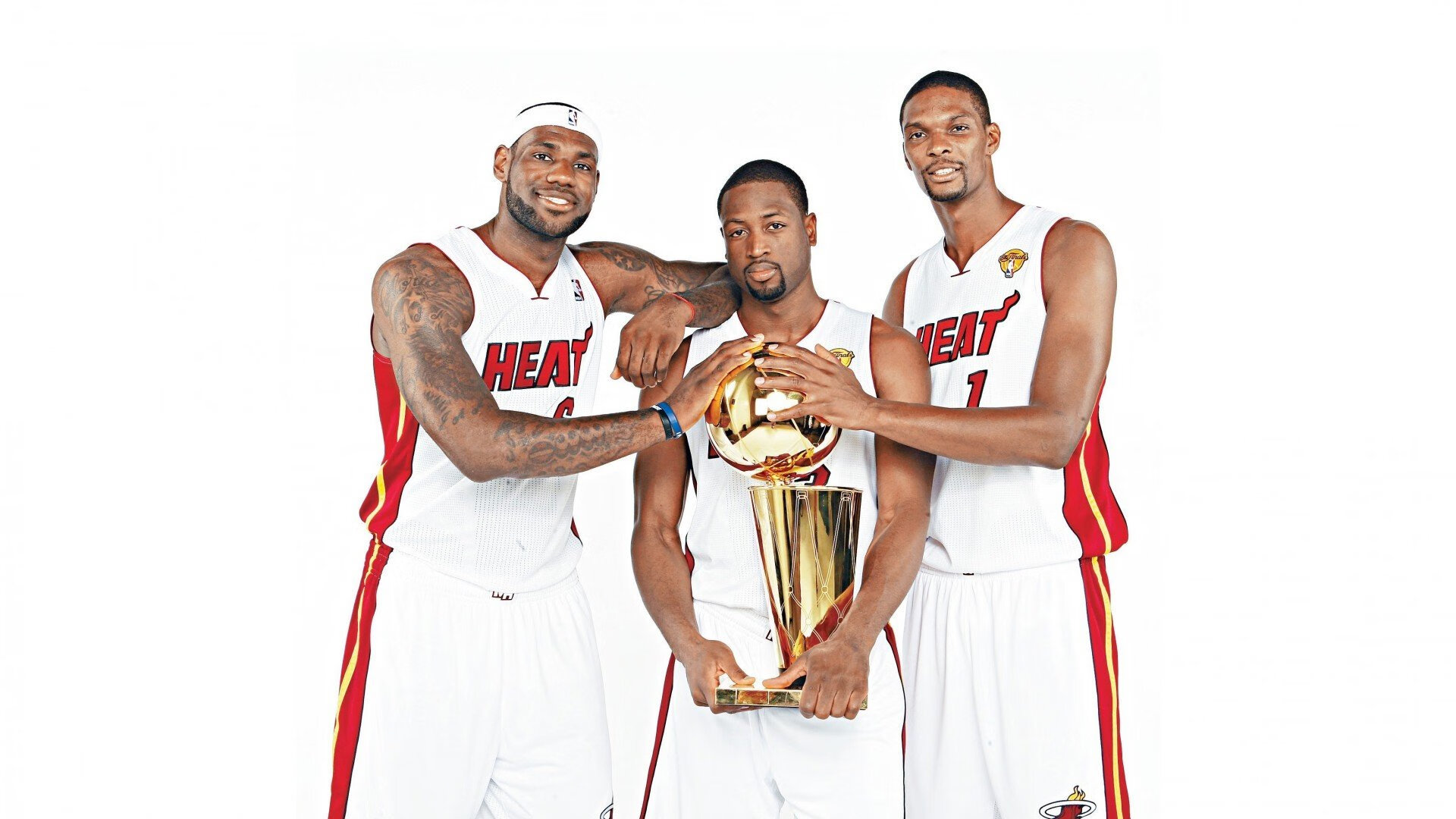 欧文关键节点连续得分，爵士主场力克山西队