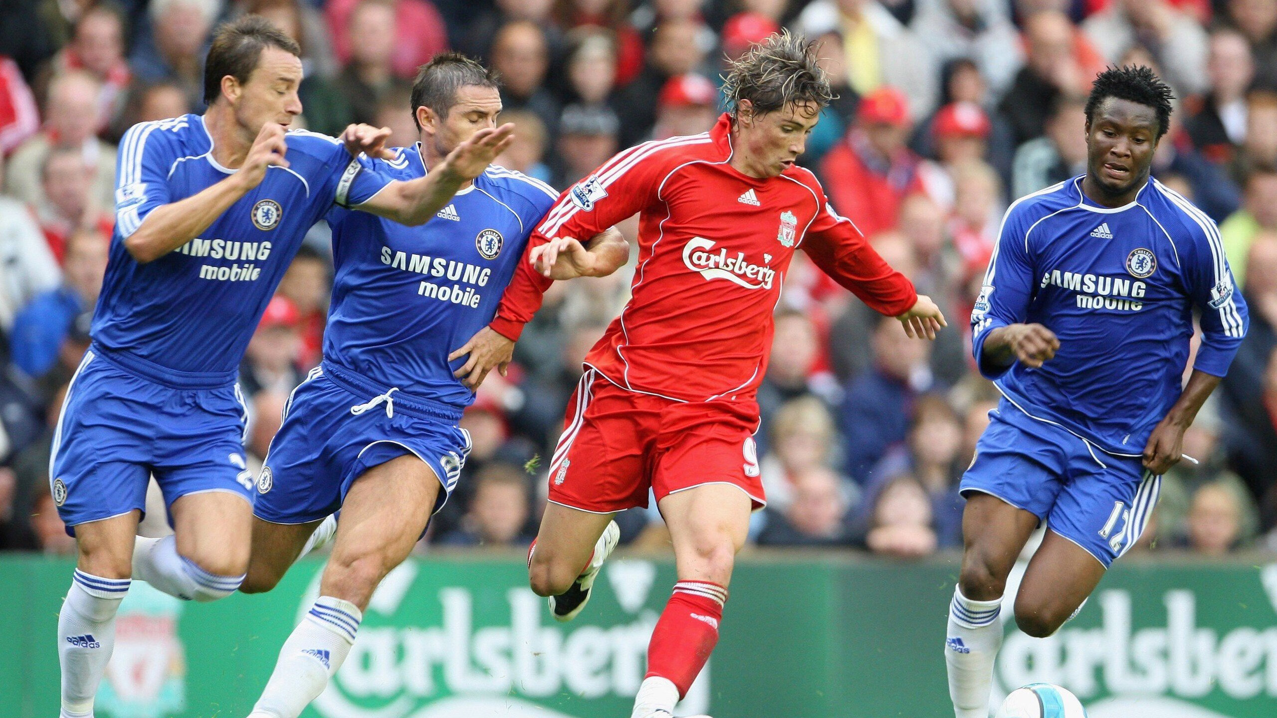 美加墨世界杯之夜，法比尼奥的压制级表演如何改写足球战术史