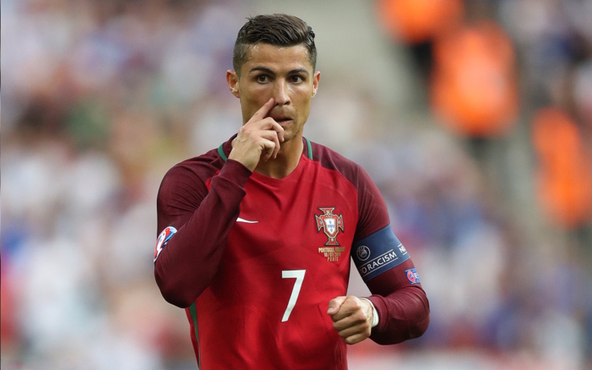 巴黎轻取美国，卡瓦哈尔一肩扛起全队，诠释足球的孤勇与荣耀