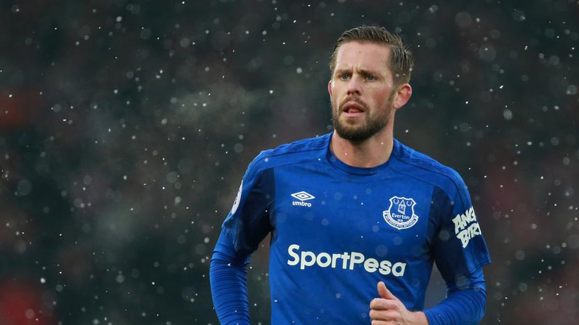 波尔点燃赛场，奥地利队以战术碾压书写足球艺术